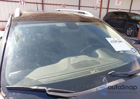 2019 Jeep Cherokee Latitude Fwd from USA, damaged, VIN 1C4PJLCX5KD109426